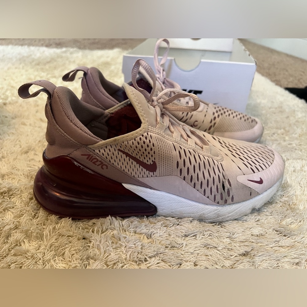 Nike Air Max 270